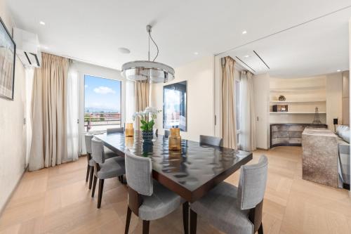 Exclusive 3 Bedroom Luxury penthouse, Женева (фото 3)