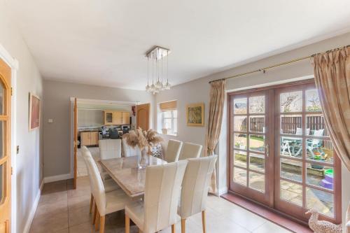 Seadmed, Alnside Lodge near Alnmouth with hot tub in Lesbury