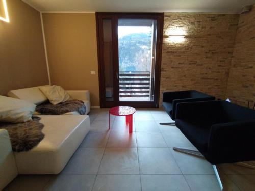 Adamello Peak TWO Apartment