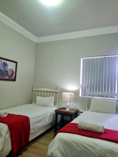 Point Village Accommodation - Beach Club 307 - image 5