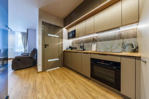 Hyaton Suite Residence- City Centre, Free Parking by StayNest - Rzeszow