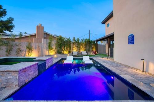 Old Town Modern by HOZHO