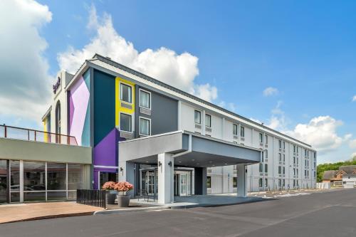 Spark by Hilton Knoxville North I-75 - 숙소 외관
