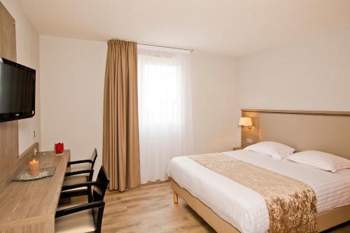 1 double bed