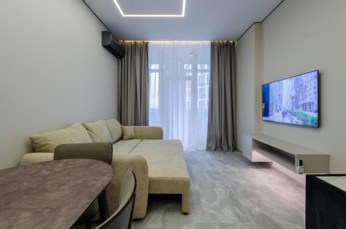 33-414 Manhattan, Beresteiskyi 11, Kyiv, Politekh metro nearby, fantastic city view, 15 kW backup power, Petrovdom Apartment, Kyiv (photo 6)