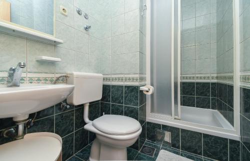 Triple Room image 3