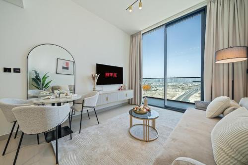 Modern JVC Apartment Views of Marina Skylines, Dubai