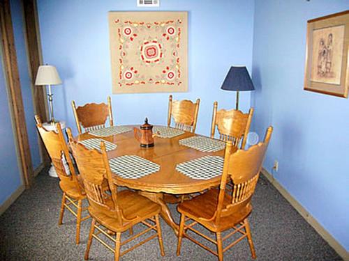 Incredible Vacation Rental for Large Groups on 20 Acres in Reliance, Tennessee in Austral (TN)