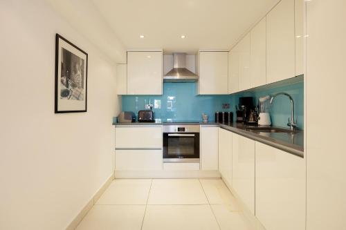 Veeve - The Fulham Garden Maisonette - image 7