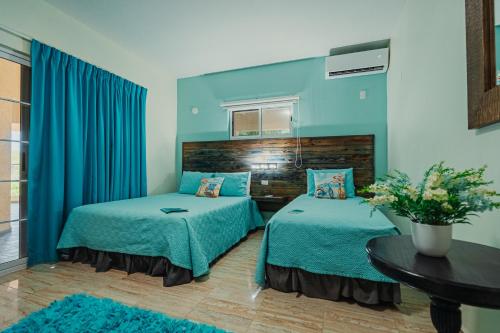Standard Suite image 10