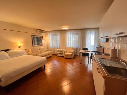 Pellico Apartments by Hotel America, Trydent