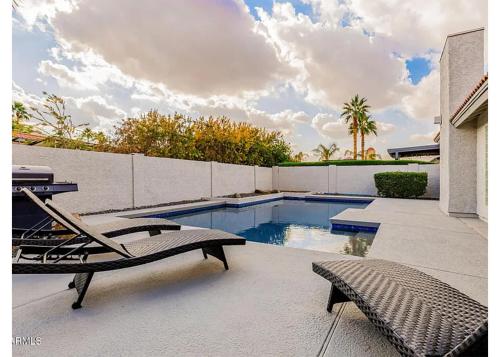 Kings Villa – Phoenix, AZ