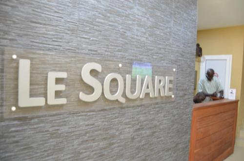 Instalaciones, HÔTEL Le SQUARE (HOTEL Le SQUARE) in Thies