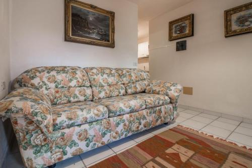 GuestHost - Cozy Flat with Garden & Parking, Porto San Paolo (fotografie 3)