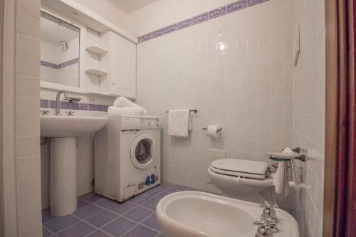 GuestHost - Cozy Flat with Garden & Parking, Porto San Paolo (fotografie 5)
