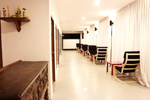 Barefeet Naturist Resort Barefeet Naturist Resort is conveniently located in the popular Don Mueang International Airport area. The property features a wide range of facilities to make your stay a pleasant experience. Service