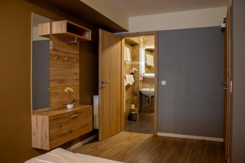 Garni City Hotel - main image
