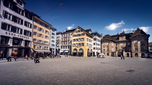 Lake Side Location Bellevue - image 9