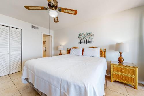 Edgewater 42 by Meyer Vacation Rentals - image 13