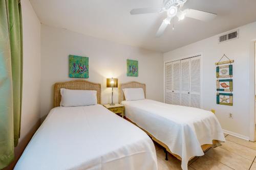 Edgewater 42 by Meyer Vacation Rentals - image 7