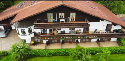 Pension Sonnleit´n - Urlaub mit Hund in Zwiesel, Deutschland