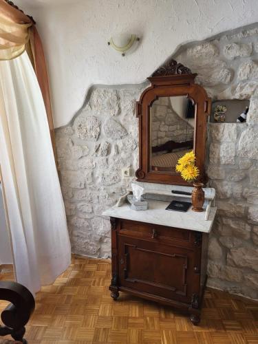 Palace Derossi, Trogir (fotografie 9)