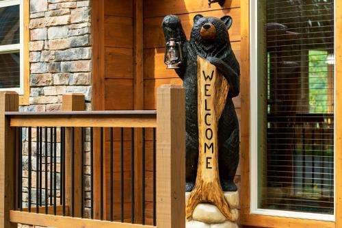 Big Bear Retreat, free tickets, no catch!, Sevierville