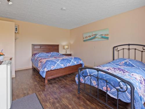 Motel la Maison de Travers in Baie-Sainte-Catherine