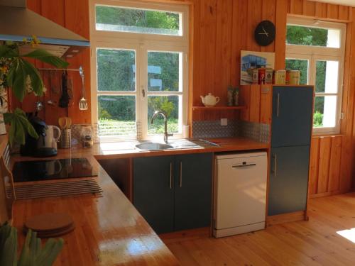 virtuve, Résidence Poulain (Residence Poulain) in Cuzy