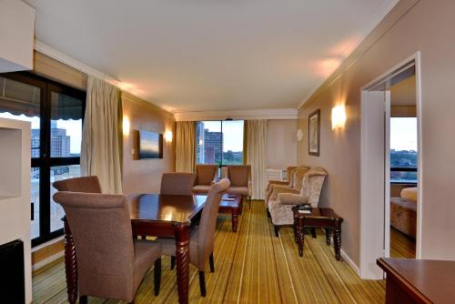 Holiday Inn Harare Hotel By IHG in ฮาราเรใต้