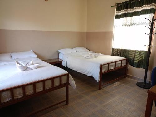 Double Room image 1