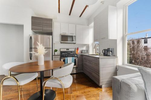 Chic Studio in the Heart of Brooklyn, Бруклин (фото 10)