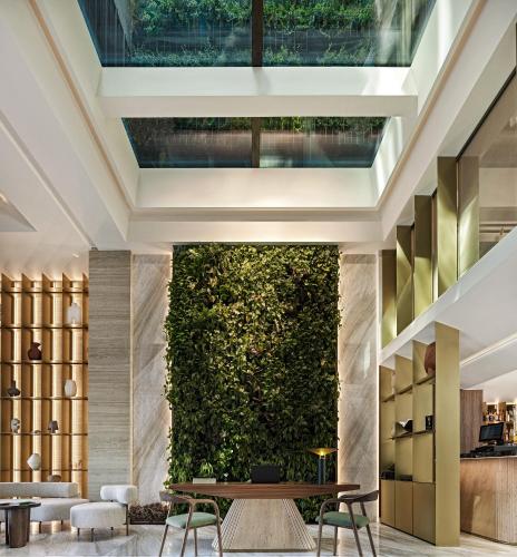 Anthology of Athens, The Leading Hotels of the World - Athens