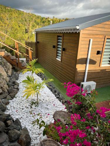 razgled, KAZA PILOU - Gîte avec piscine privative (KAZA PILOU - Gite avec piscine privative) in Bouillante
