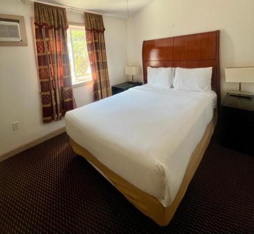 2 bedrooms, 3 beds