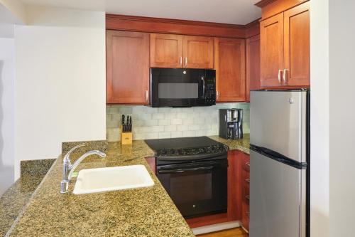 Hilton Grand Vacations Club at Hilton Hawaiian Village - image 8