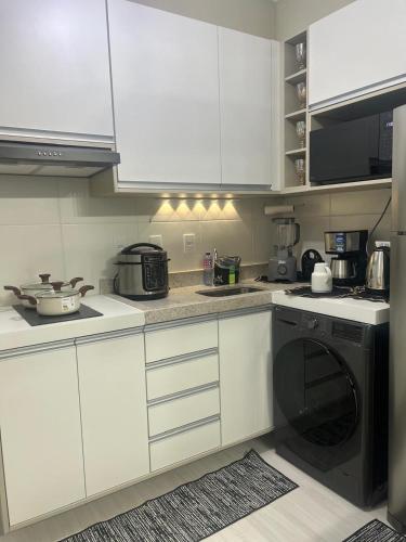 Kitchen, Studio Mobilite near Praça Antônio José de Araújo