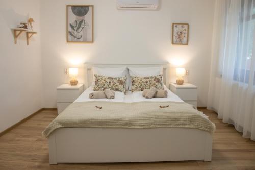 Vadvirág Apartman Gyula 2 (Vadvirag Apartman Gyula 2) in อูยบารอส