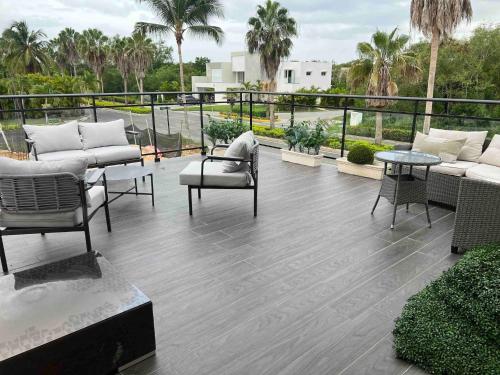 Elegant, Modern style Villa in Playa Nueva Romana2 in La Caña