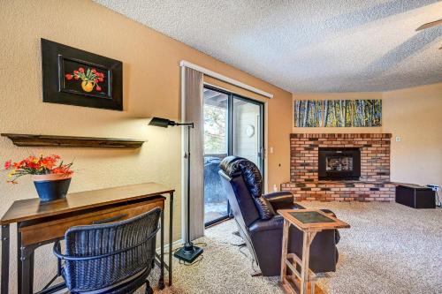 Flagstaff Condo with Balcony in Golf Community!, Flagstaff (fotografie 7)