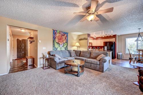 Flagstaff Condo with Balcony in Golf Community!, Flagstaff (fotografie 5)