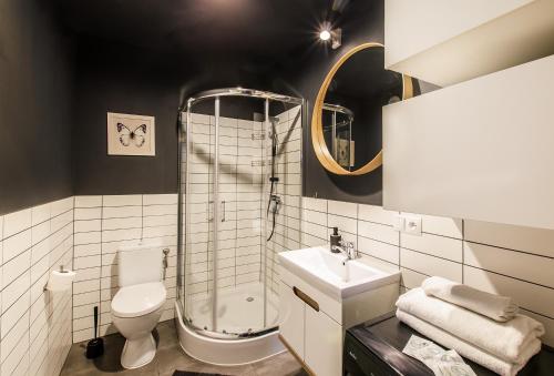 White Apartment With Terrace, Breslau (Foto 7)