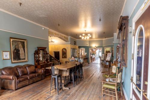 大堂, 歷史悠久的廣場酒店 (Historic Plaza Hotel) in 拉斯維加斯