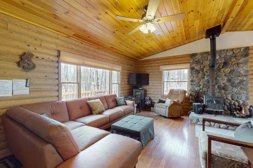 The Cozy Cabin in Albrightsville, USA