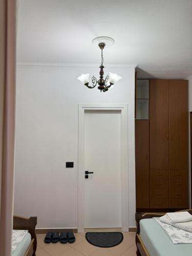 Apartment with Terrace image 4
