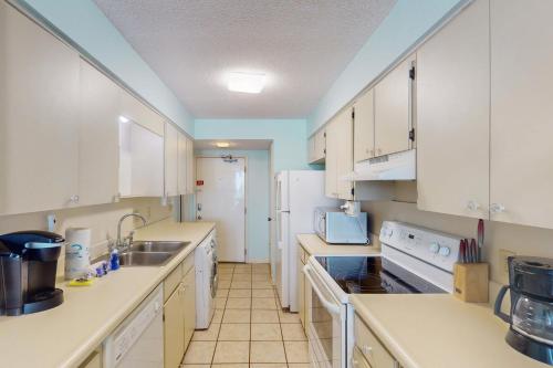 Island Shores by Meyer Vacation Rentals - image 14