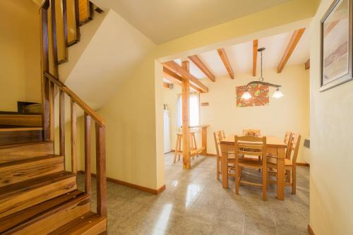 Two-Bedroom Chalet image 8