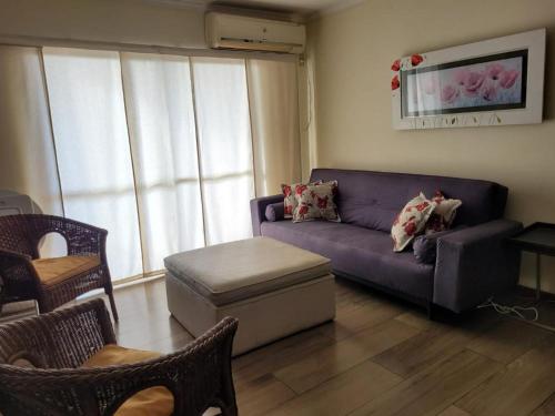 Confortable departamento con bella vista