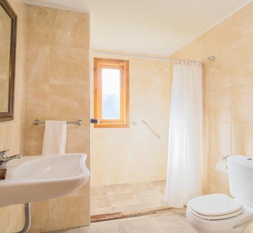 One-Bedroom Chalet image 2