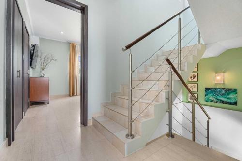 Beach View - Blue Ocean View townhome - LV18th - image 4